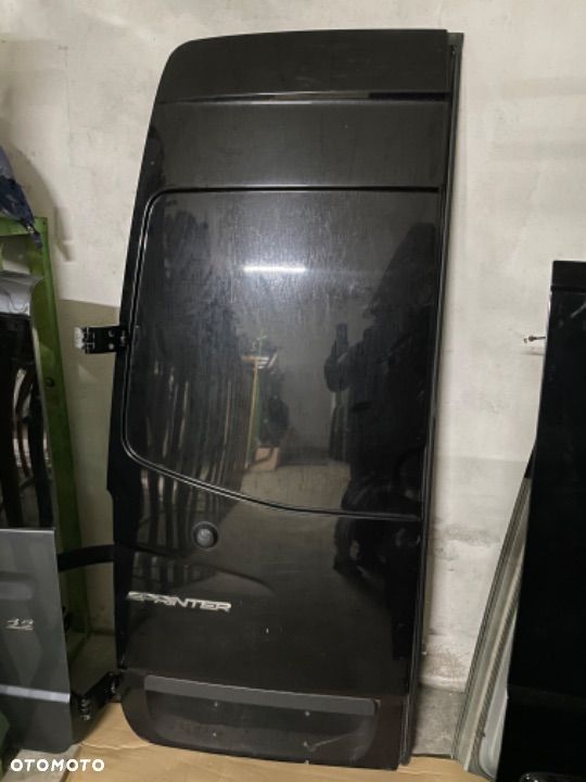 MERCEDES sprinter 906 crafter drzwi tylne wysokie  max lewa ocynk idealne tył - 1