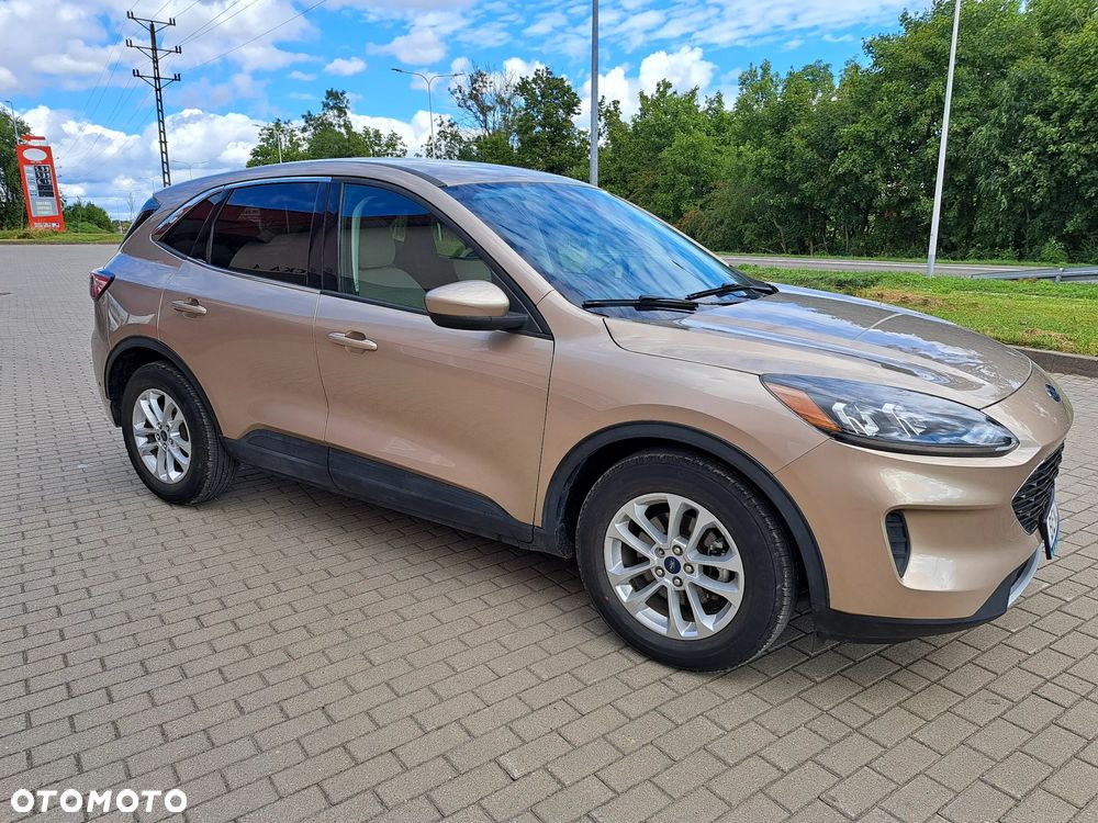 Ford Kuga - 5