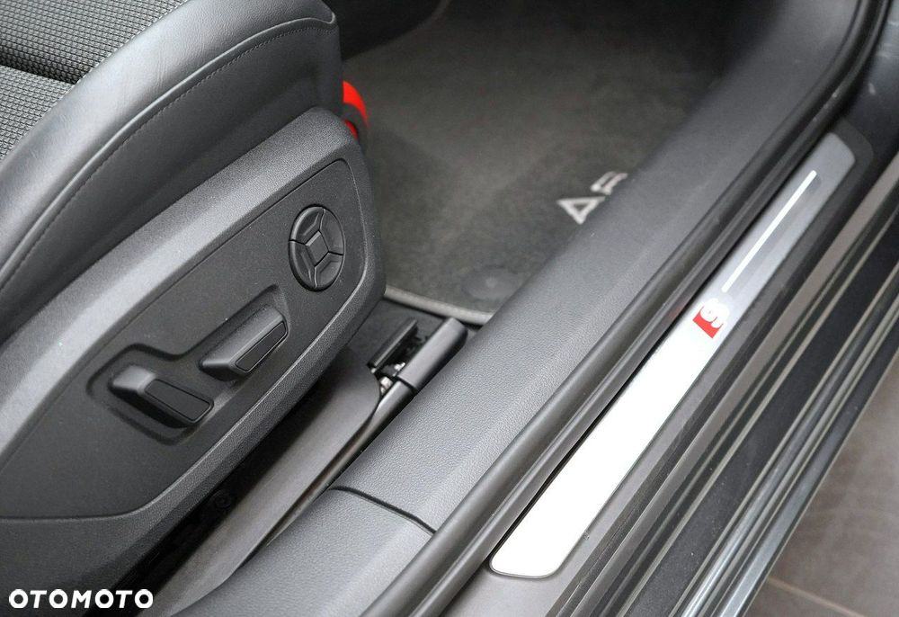 Audi A6 Avant - 30