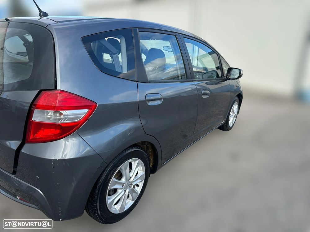 Honda Jazz III 1.3 100 cv de 2011 para peças - 3