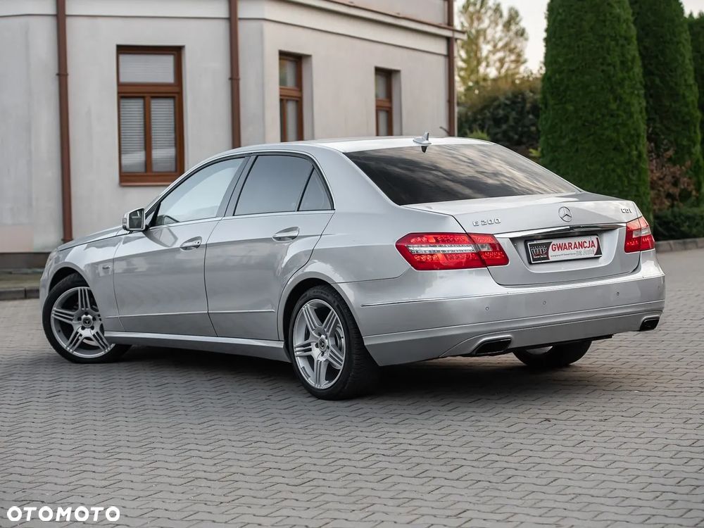 Mercedes-Benz Klasa E - 8