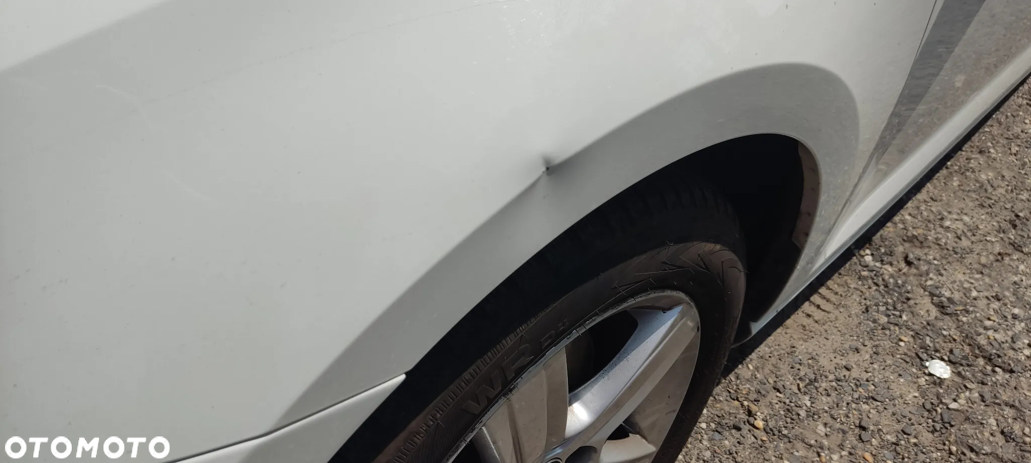Volkswagen Golf 1.6 BlueTDI DSG Cup - 13