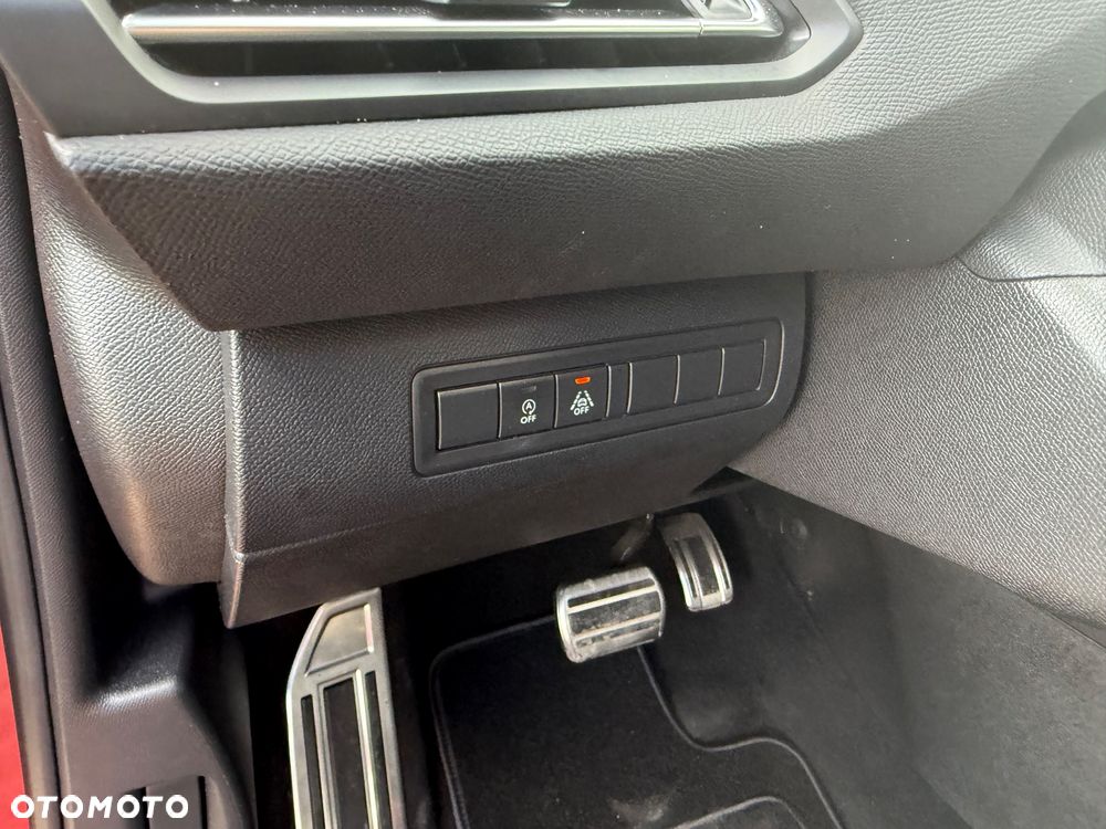 Peugeot 308 PureTech 130 GPF EAT8 Stop & Start Allure Pack - 13