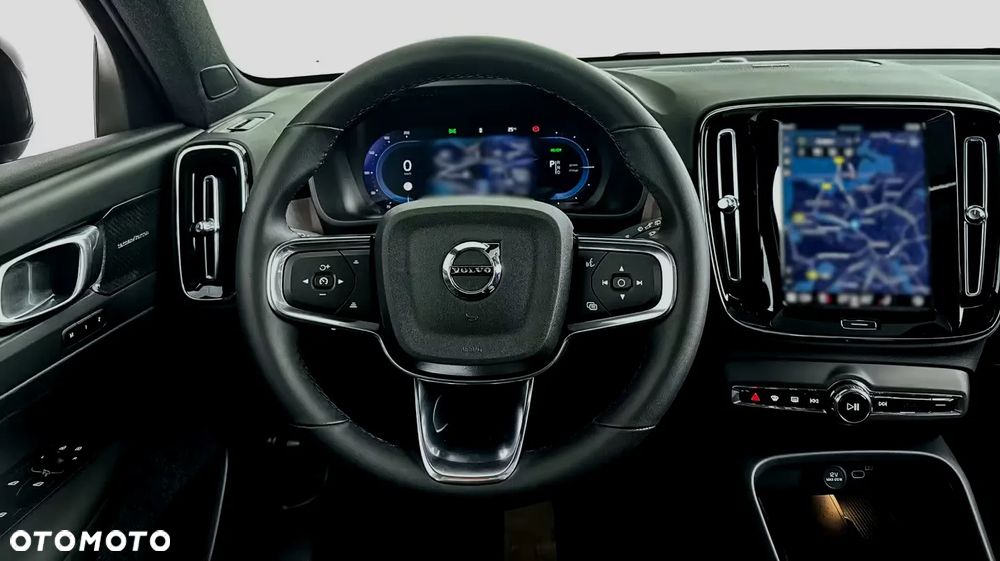 Volvo XC 40 82kWh Recharge Extended Range Ultimate - 8