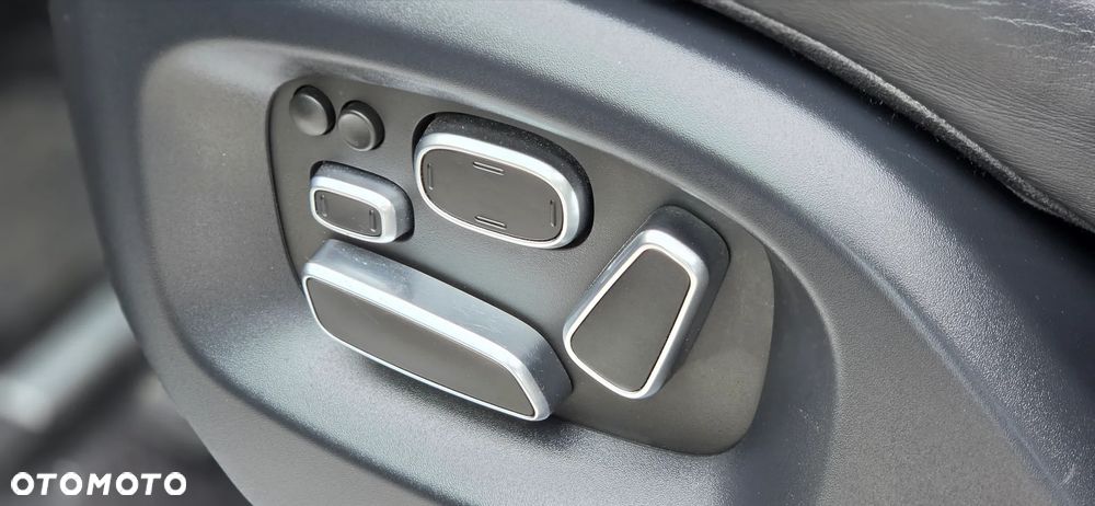 Land Rover Range Rover Sport - 15
