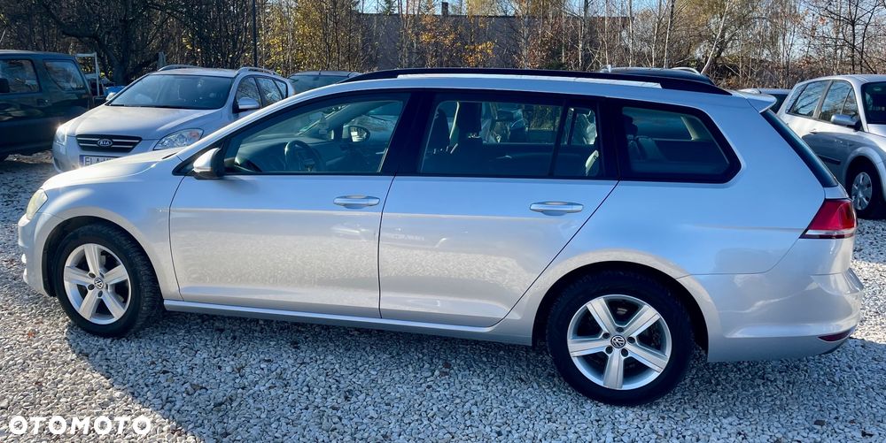 Volkswagen Golf 1.6 TDI BlueMotion Technology Cup - 12