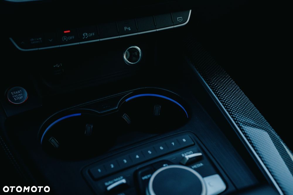 Audi S4 Limousine - 22