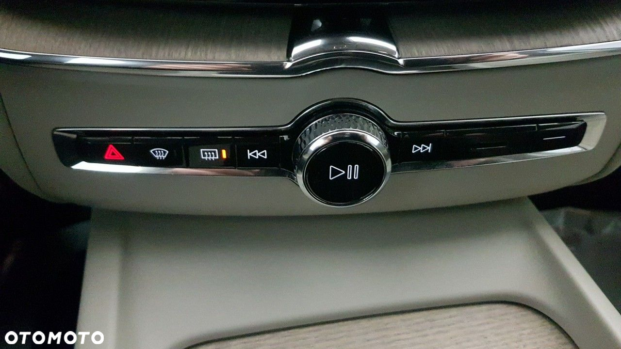Volvo XC 60 - 28