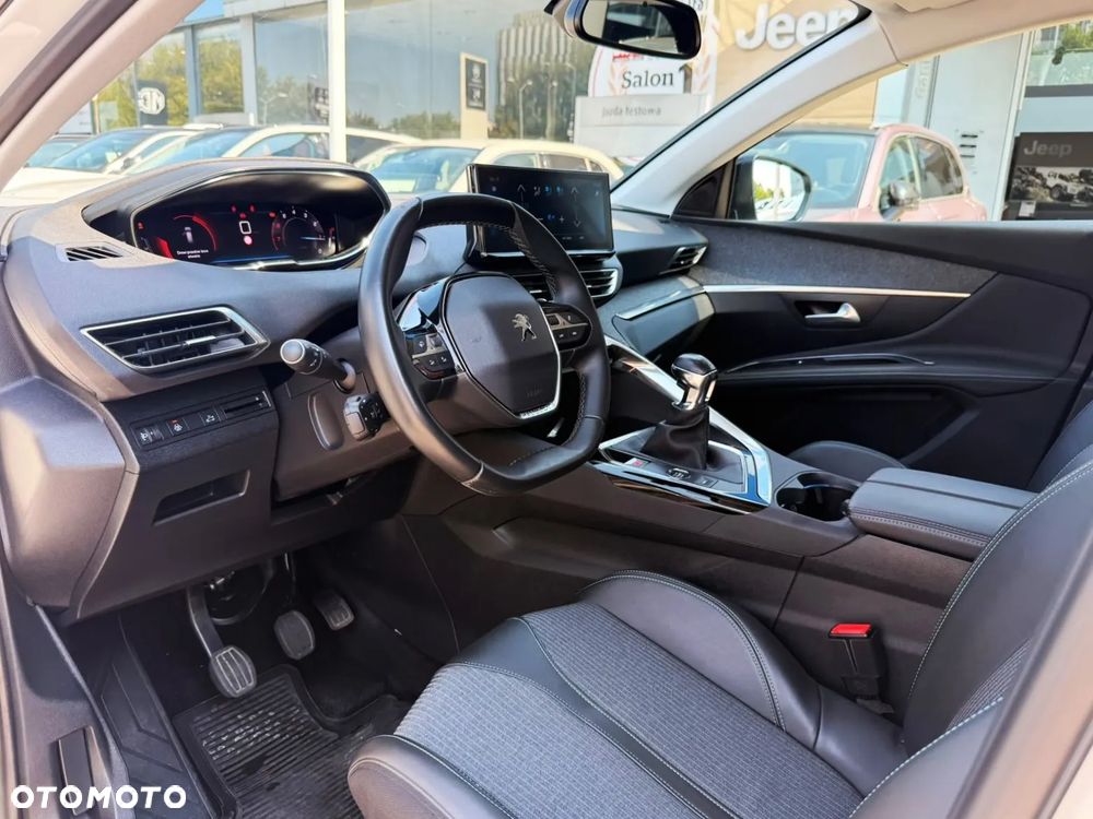 Peugeot 3008 1.2 PureTech GPF Allure S&S - 24