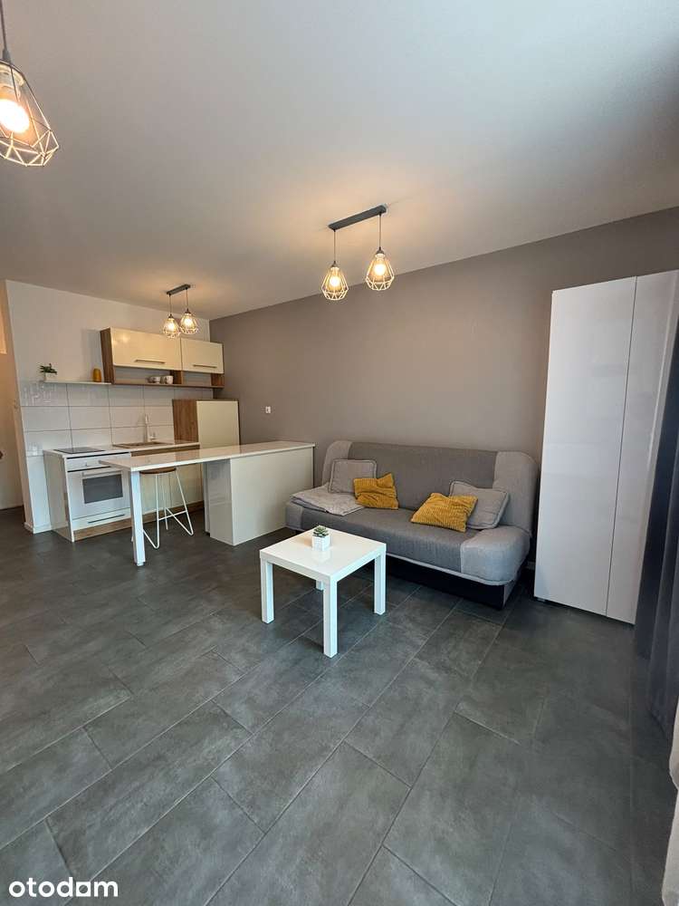 Na sprzedaż – komfortowa kawalerka 30 m² w nowym bloku pierwsze piętro