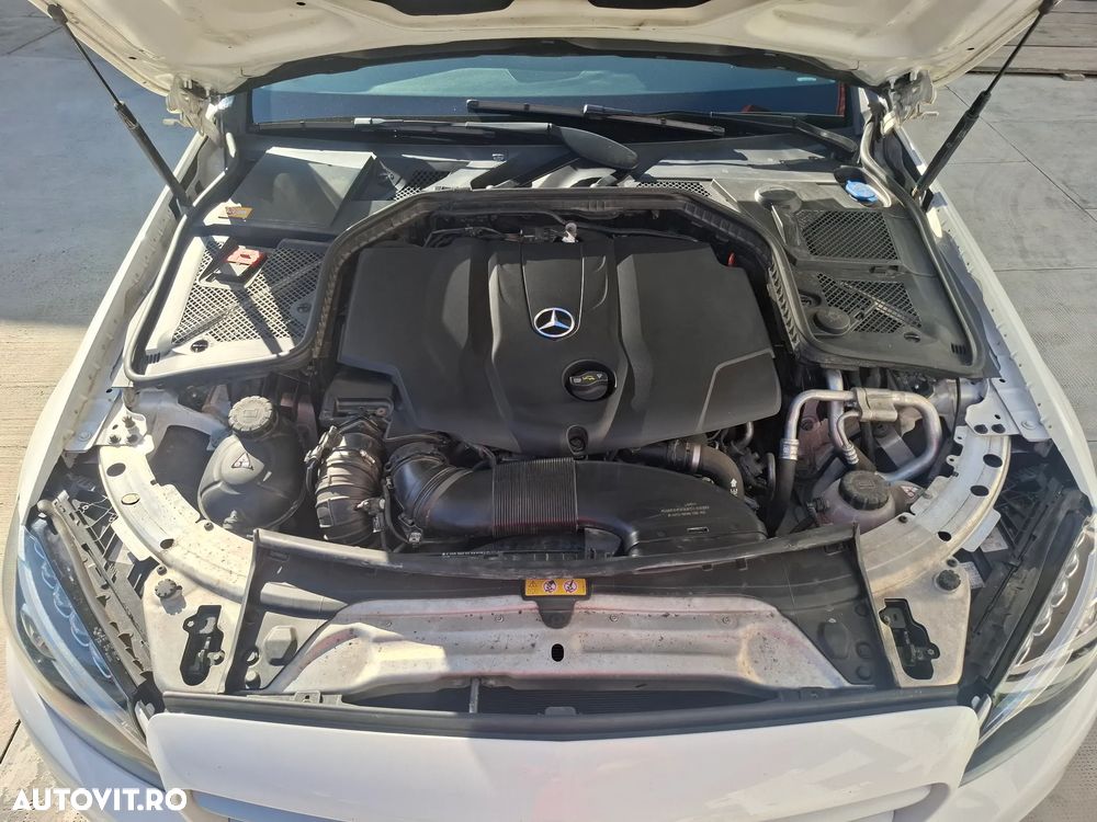 Mercedes-Benz C 220 CDI BlueEFFICIENCY T-modell - 10