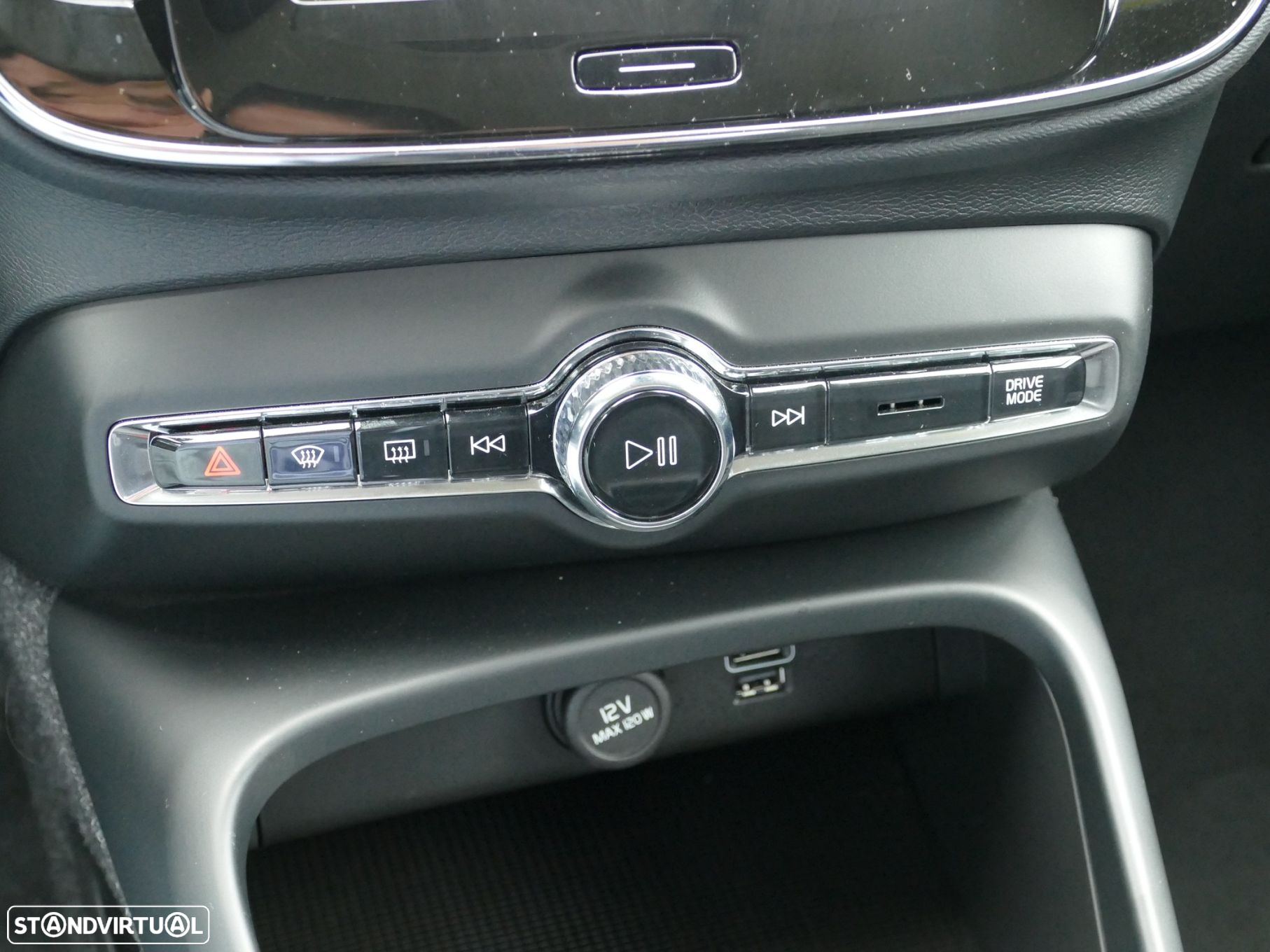 Volvo XC 40 1.5 T4 PHEV Inscription Expression - 22