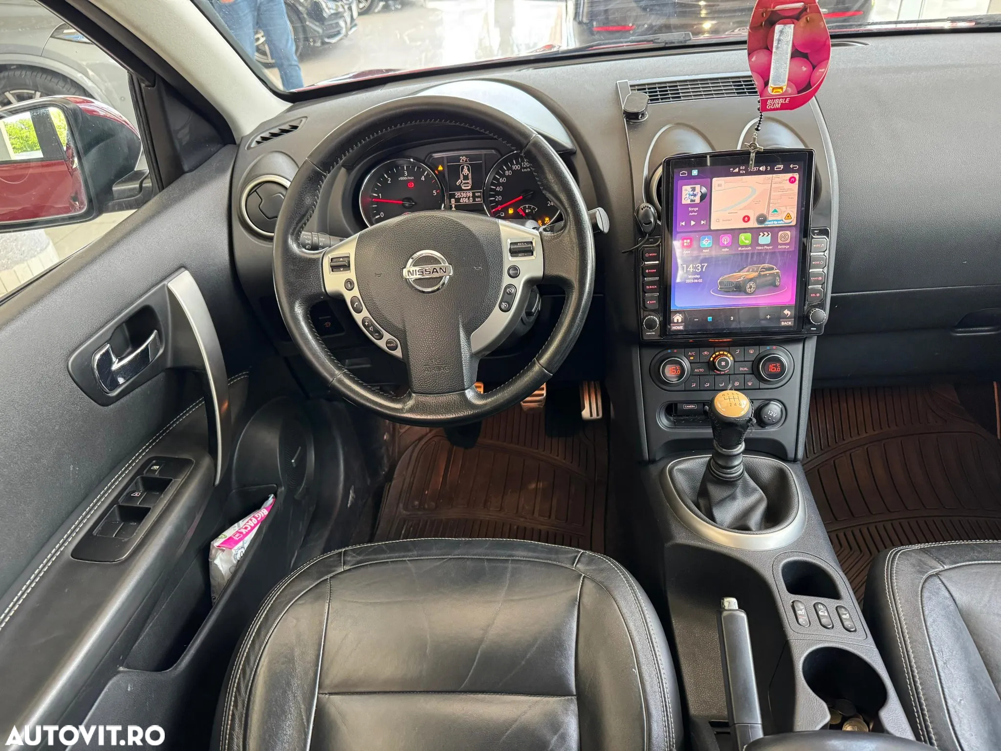 Nissan Qashqai - 14