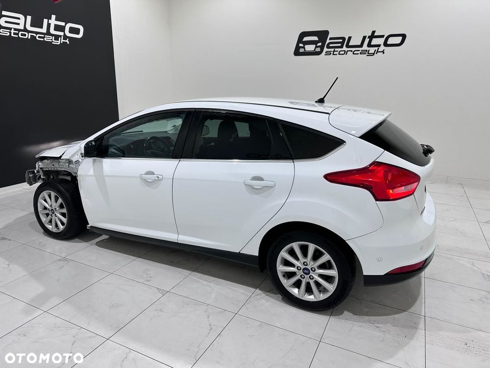 Ford Focus - 16