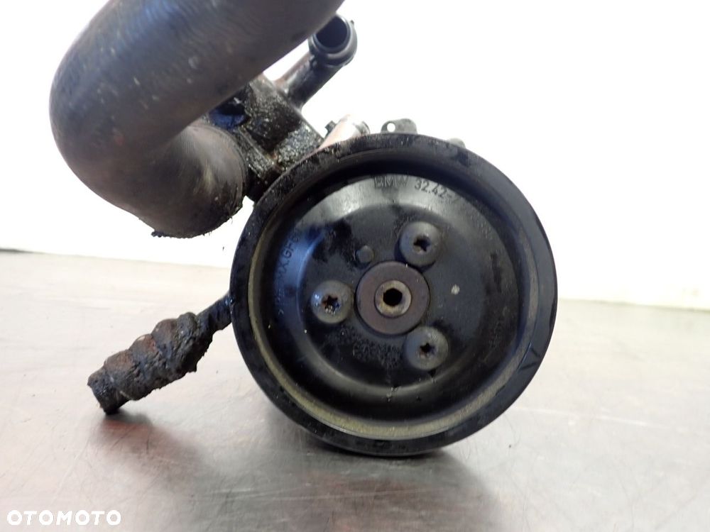 POMPA WSPOMAGANIA BMW E87 - 6