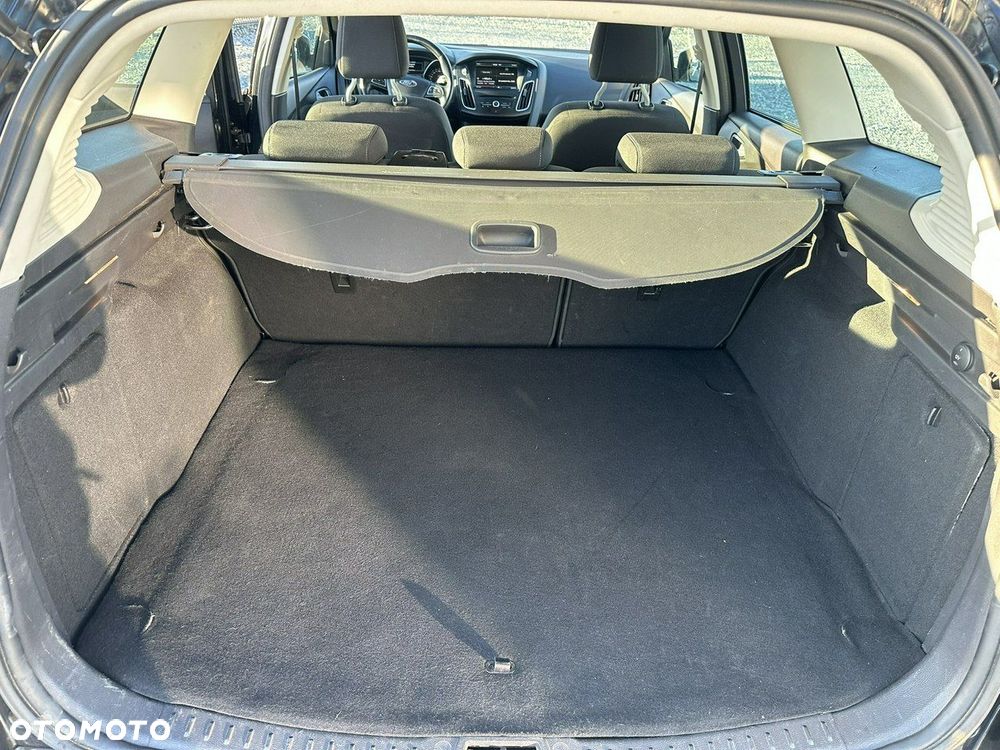 Ford Focus - 18