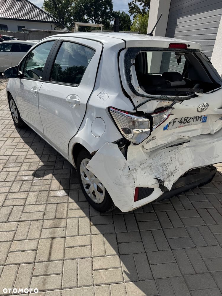 Toyota Yaris 1.0 VVT-i Comfort - 4