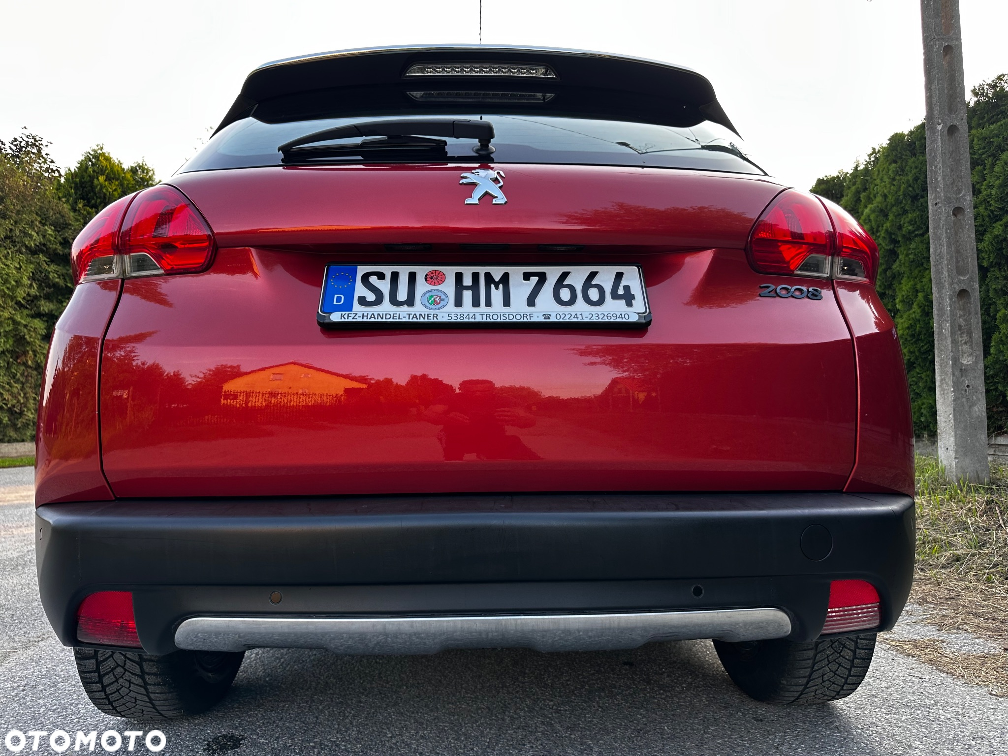 Peugeot 2008 - 8