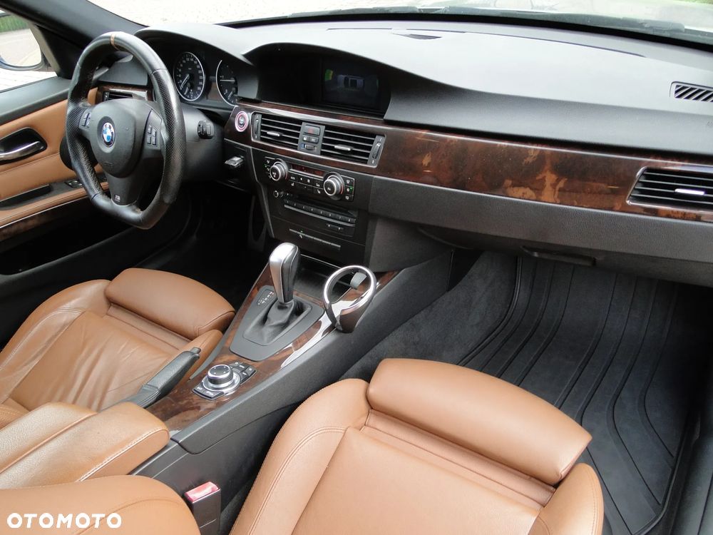 BMW Seria 3 320d Sport-Aut Sport Line - 14
