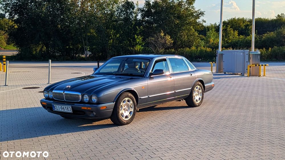 Jaguar XJ 3.2 Executive - 7