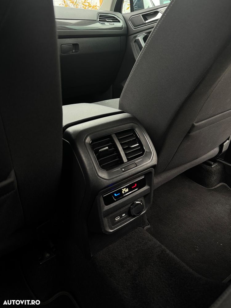 Volkswagen Tiguan 2.0 TDI SCR DSG 4Motion Elegance - 10