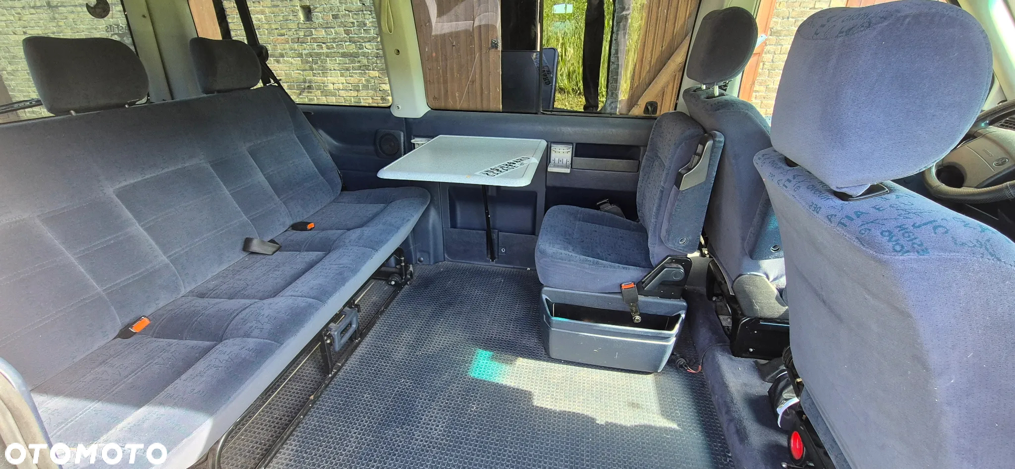 Volkswagen Multivan TDI - 14