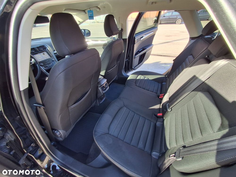 Ford Mondeo - 6