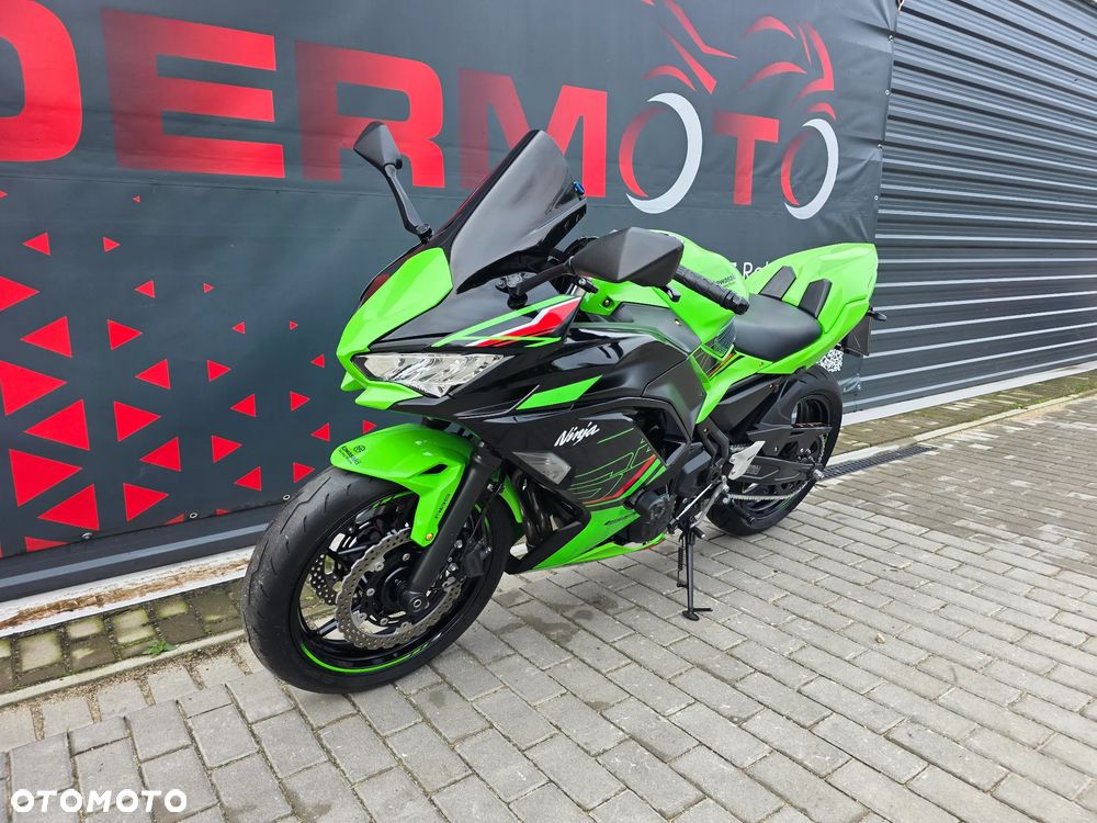 Kawasaki Ninja - 4