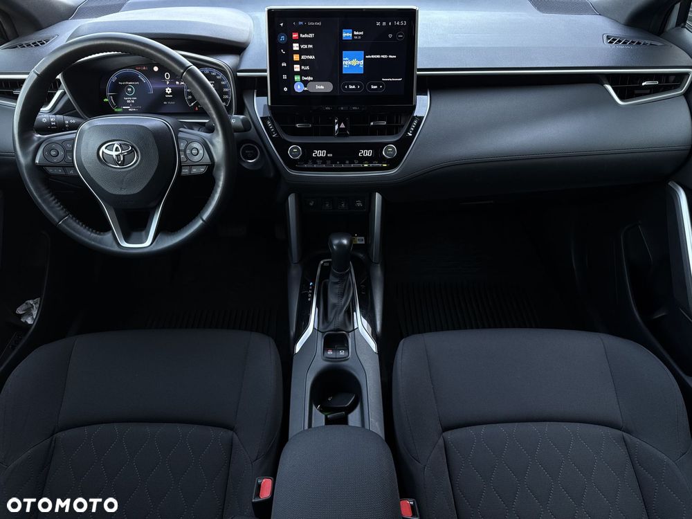 Toyota Corolla Cross - 12