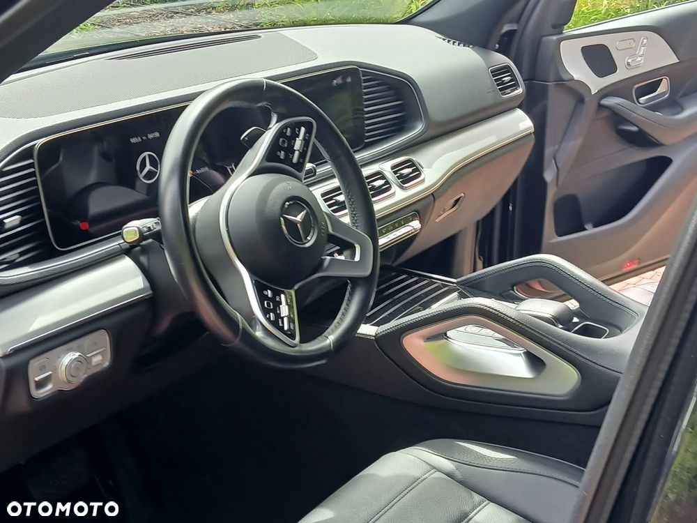 Mercedes-Benz GLE - 10