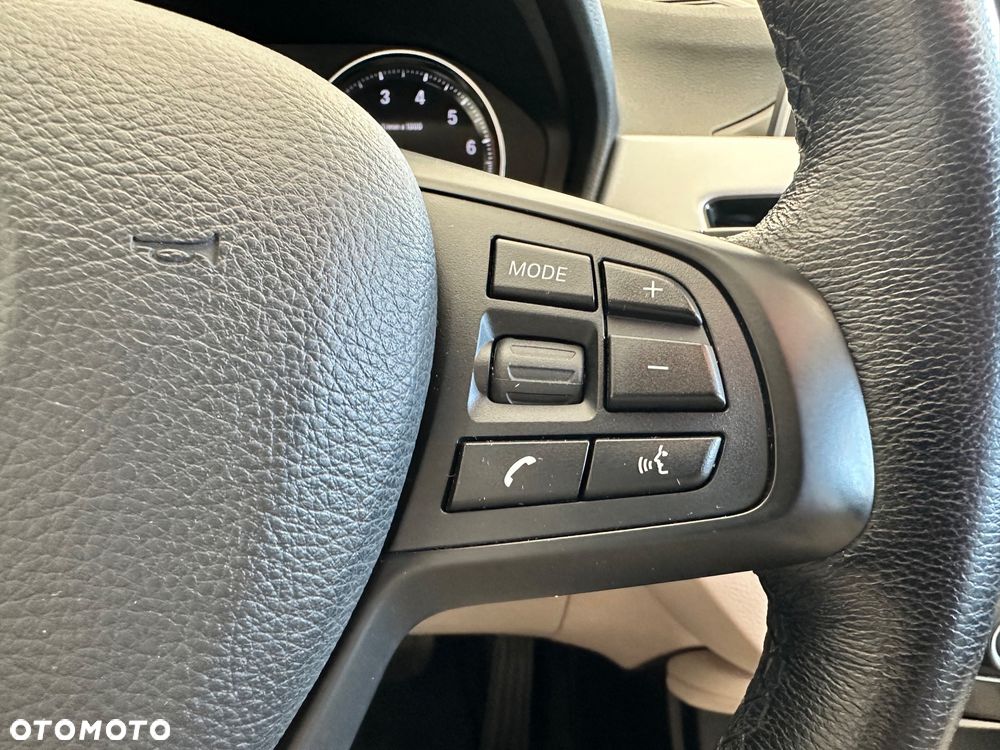 BMW X1 sDrive18i GPF xLine - 20