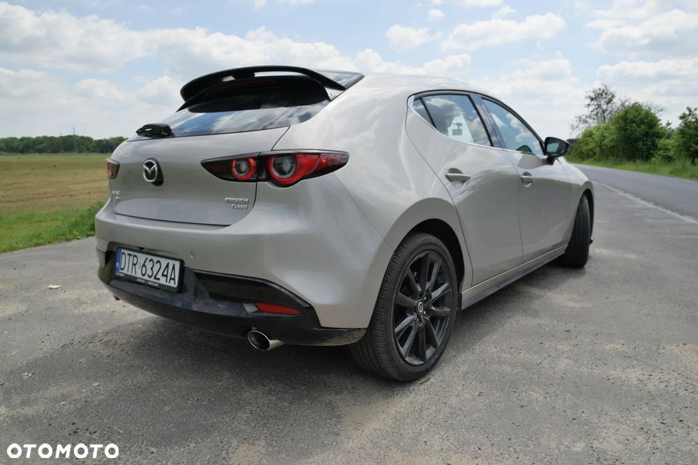 Mazda 3 - 8