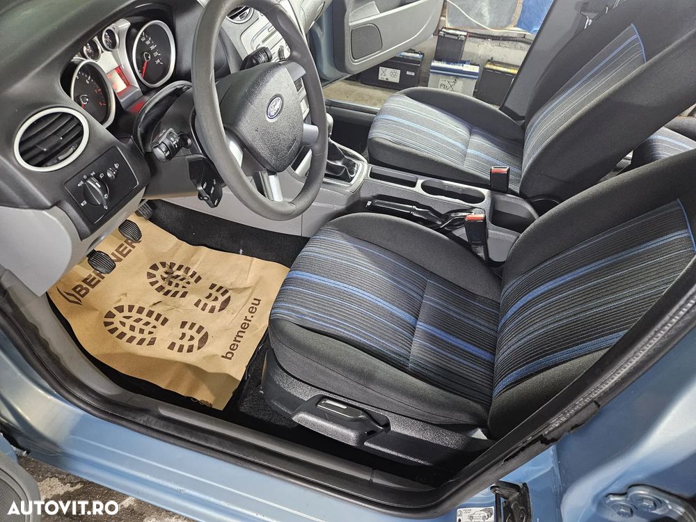 Ford Focus - 5
