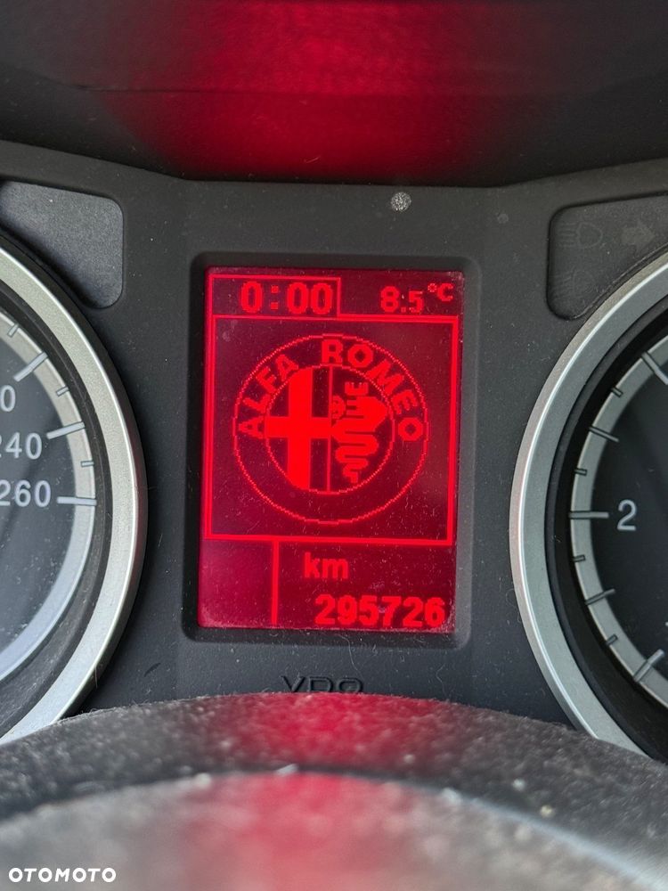 Alfa Romeo 159 1.9JTDM ti - 4