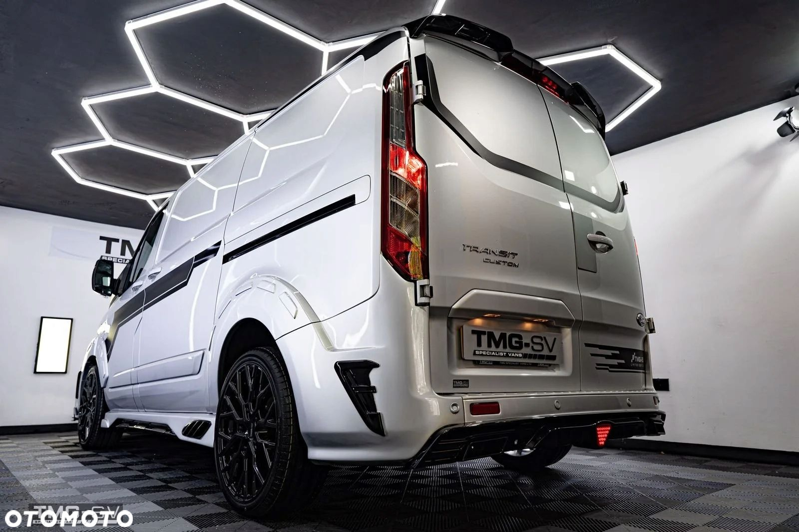 FORD TRANSIT CUSTOM  - SWB 2018 -2024 BODY KIT ZESTAW OSPOILEROWANIA - 5