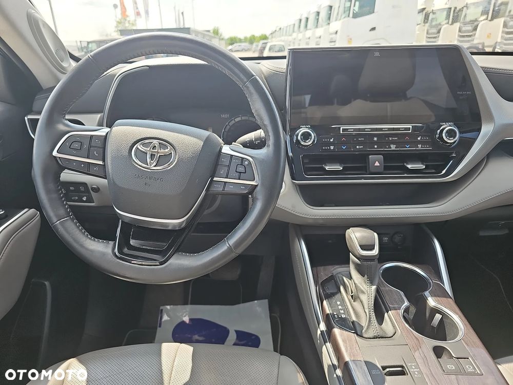 Toyota Highlander 2.5 Hybrid Executive - 11