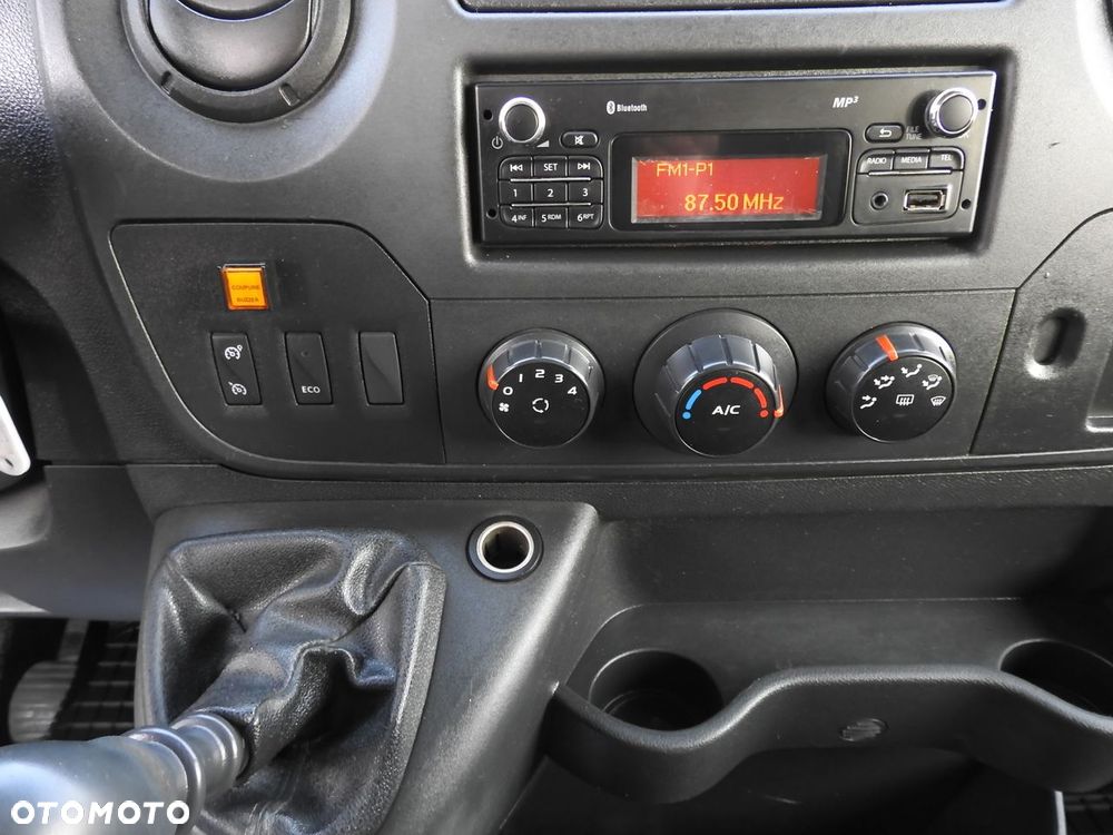 Renault MASTER FURGON BRYGADÓWKA  7 MIEJSC TEMPOMAT KLIMATYZACJA  130KM - 30
