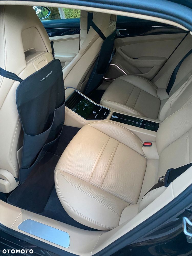 Porsche Panamera 4S Executive - 4