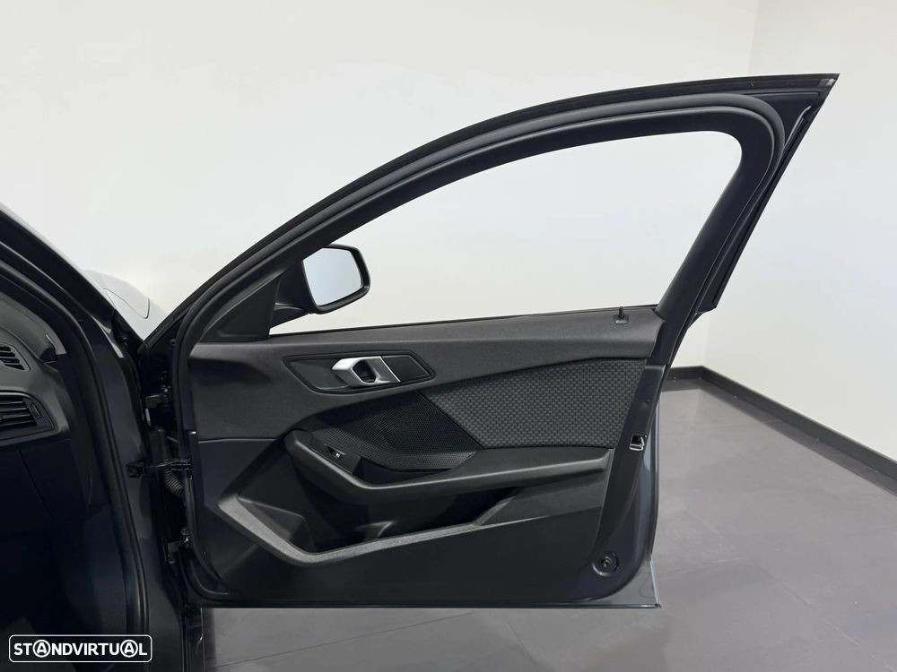 BMW 116 d Advantage Auto - 39