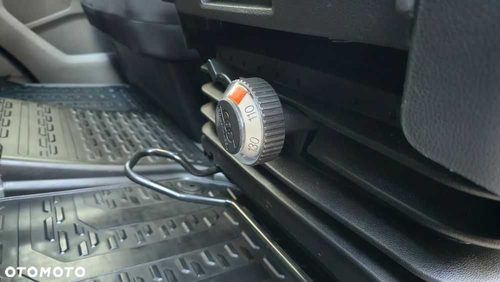 Volkswagen Crafter - 11
