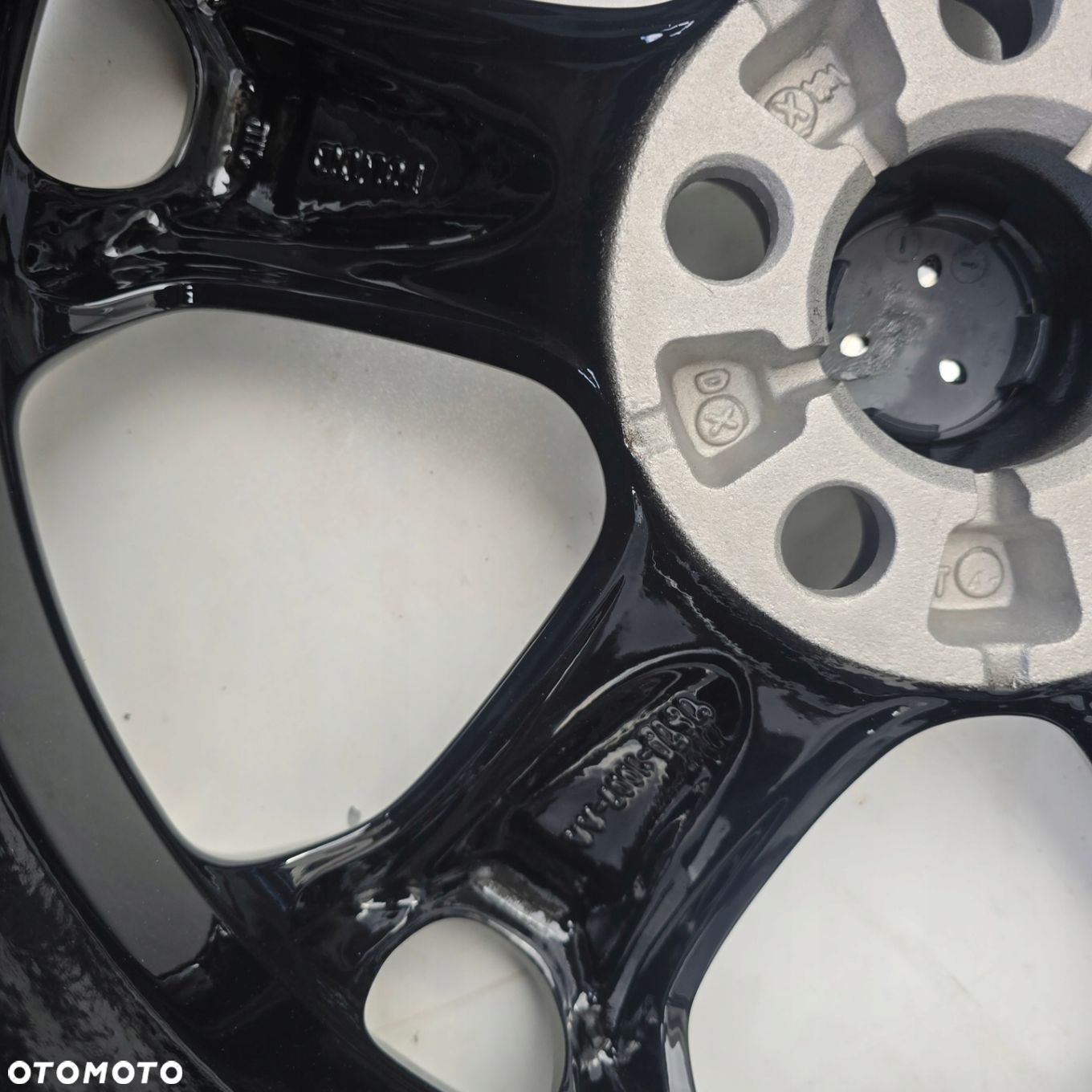 FORD MONDEO S-MAX C-MAX KUGA FOCUS 17 5x108 ET55 4X - 5