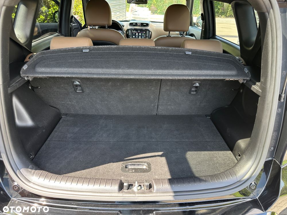 Kia Soul 1.6 GDI Dream-Team Edition - 27