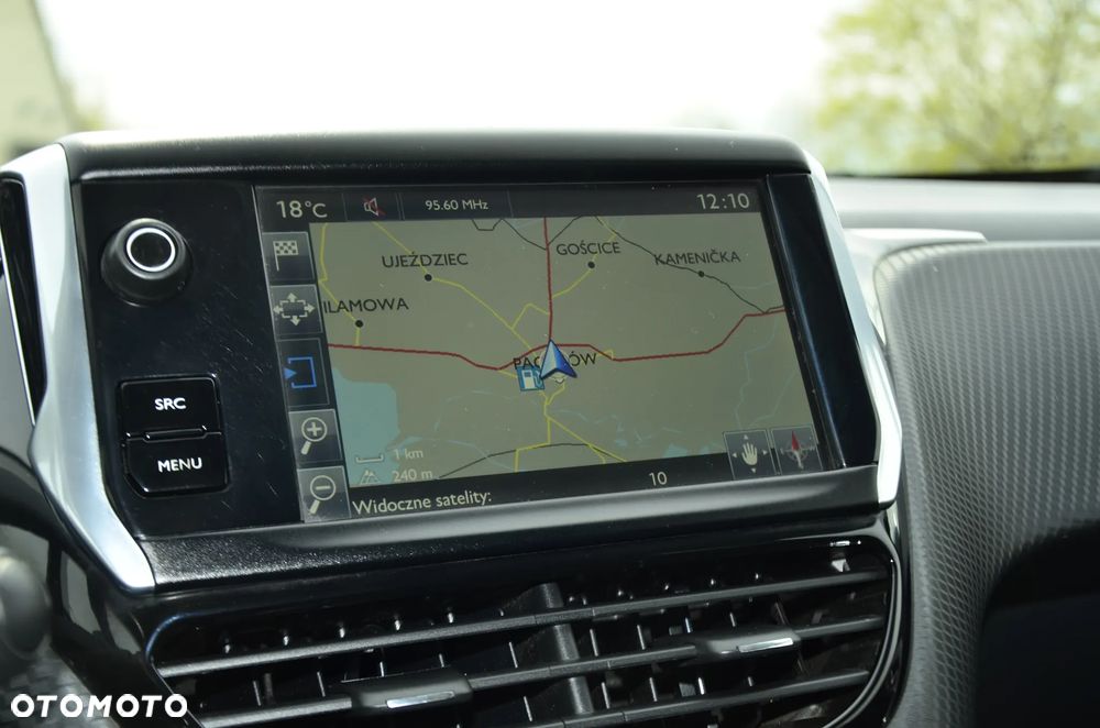 Peugeot 2008 PureTech 82 Style - 25