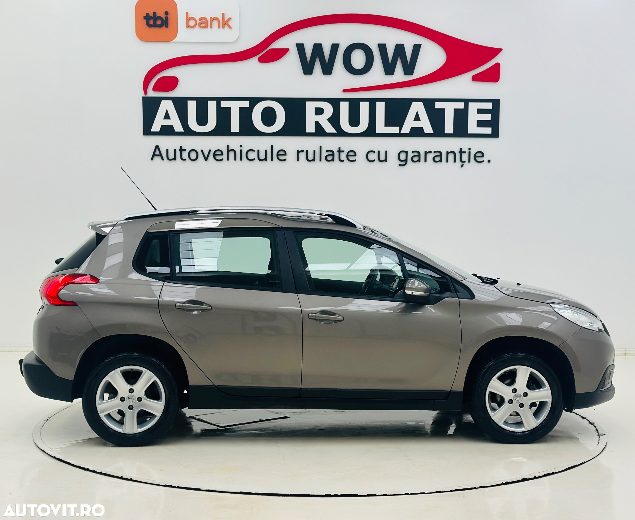 Peugeot 2008 - 12