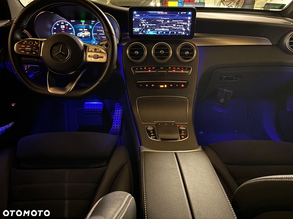 Mercedes-Benz GLC 200 4-Matic - 8