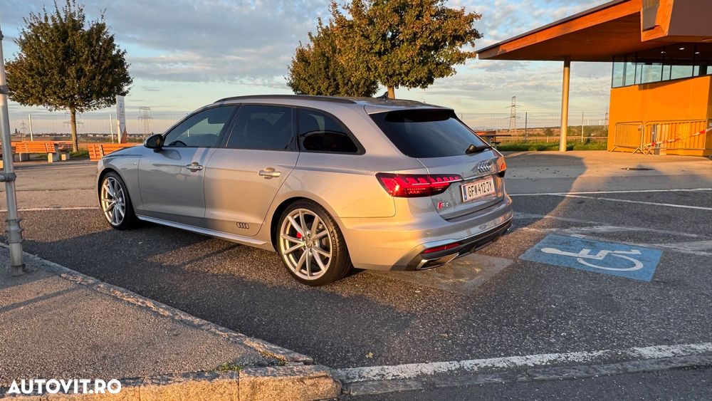 Audi A4 Avant 35 TDI S tronic S line - 22