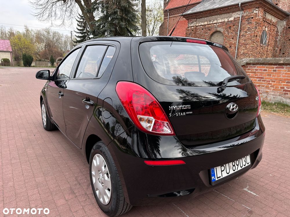 Hyundai i20 1.2 Fifa World Cup Edition - 10
