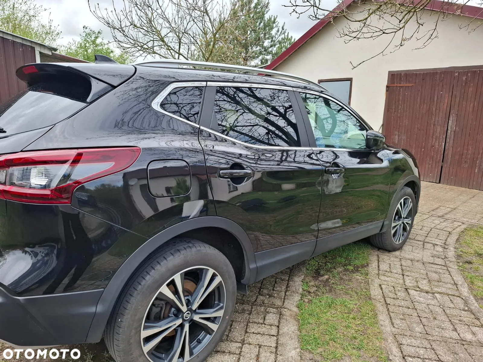 Nissan Qashqai 1.3 DIG-T N-Connecta - 4
