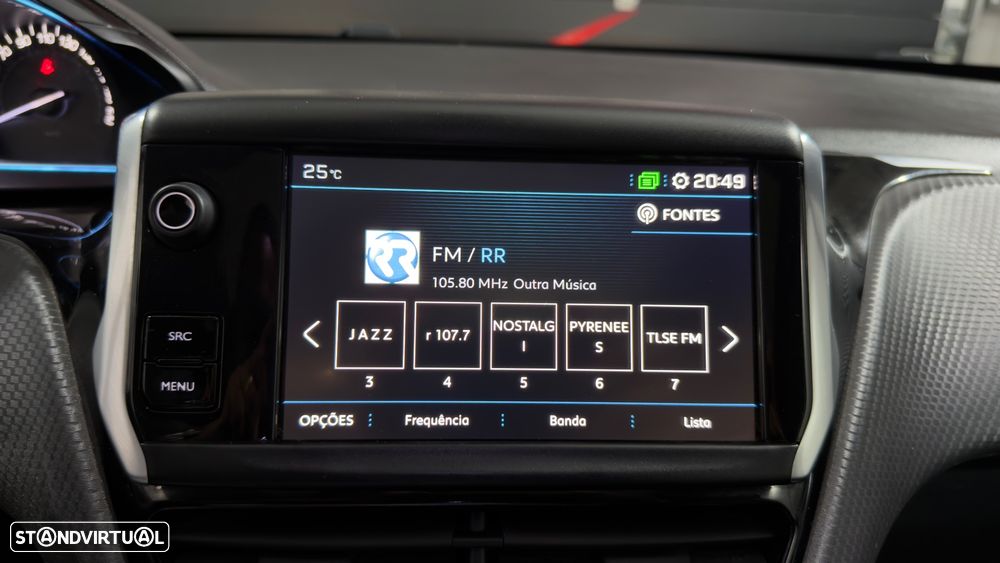 Peugeot 2008 PureTech 110 GPF Stop&Start EAT6 Crossway - 21