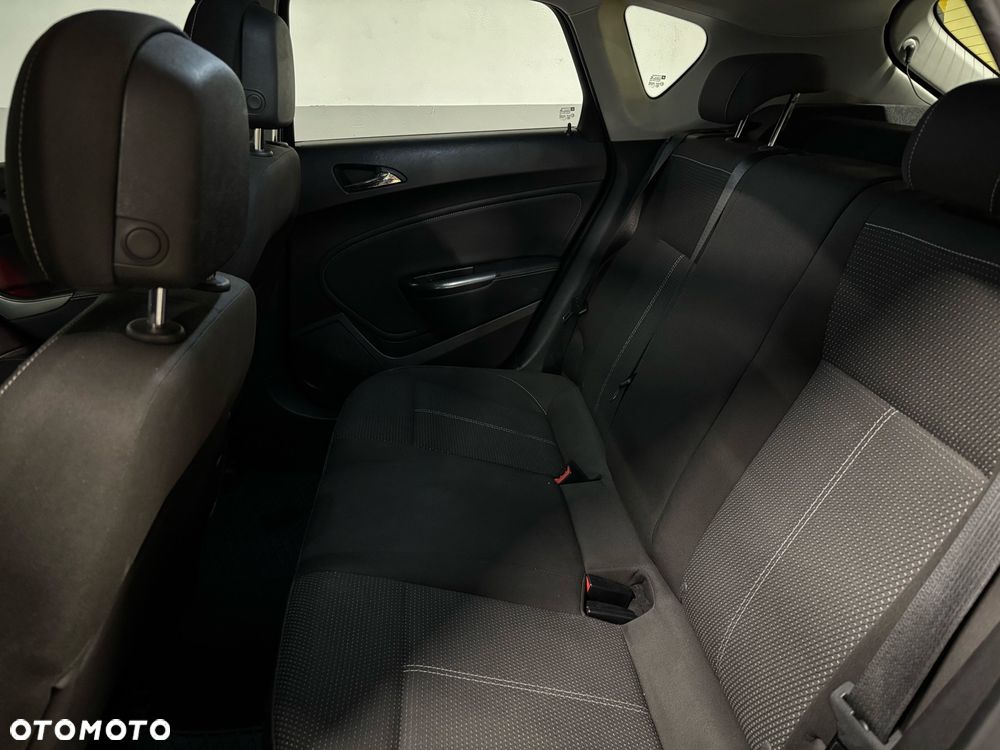 Opel Astra 2.0 CDTI Sport - 10